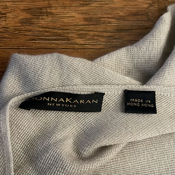 Donna Karan cashmere wrap top - Picture 6 of 8